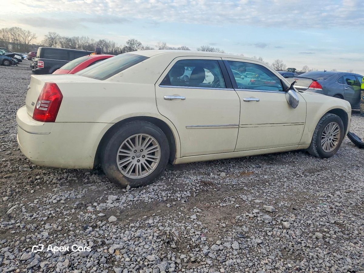 Chrysler 300 2010