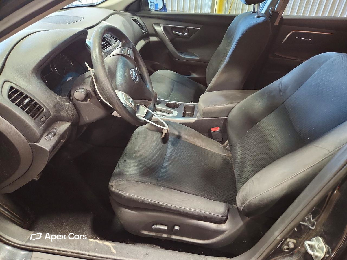 Nissan Altima 2015