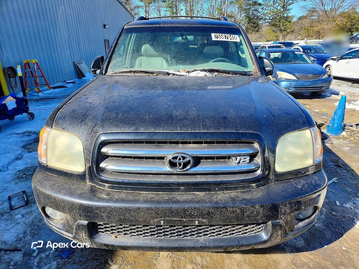 Toyota Sequoia 2004
