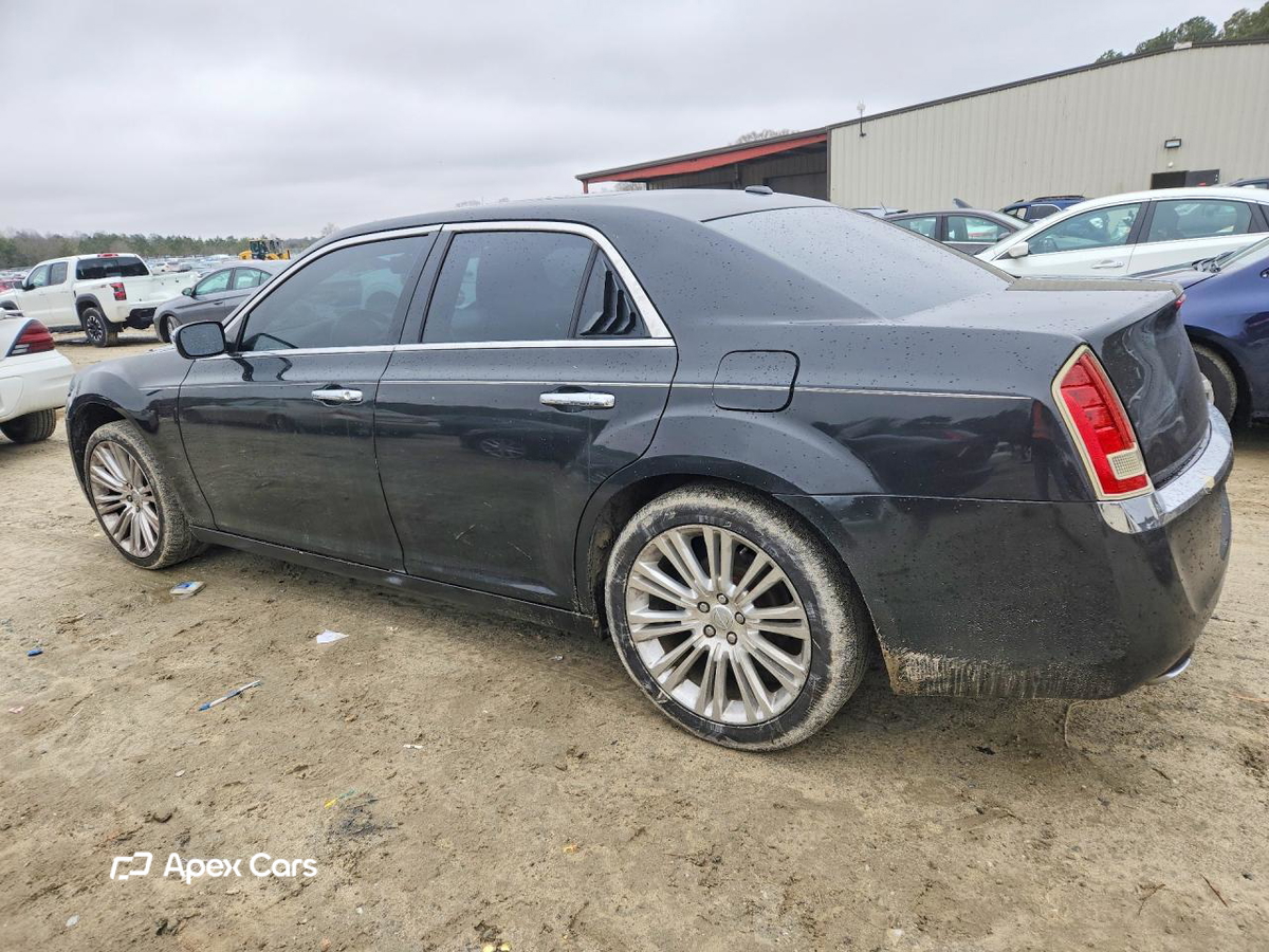 Chrysler 300 2011