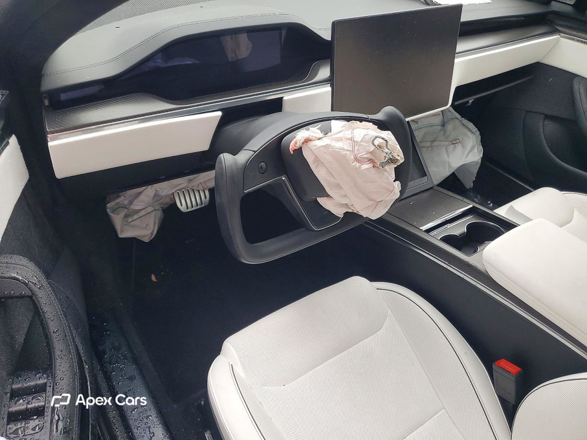 Tesla Model S 2021