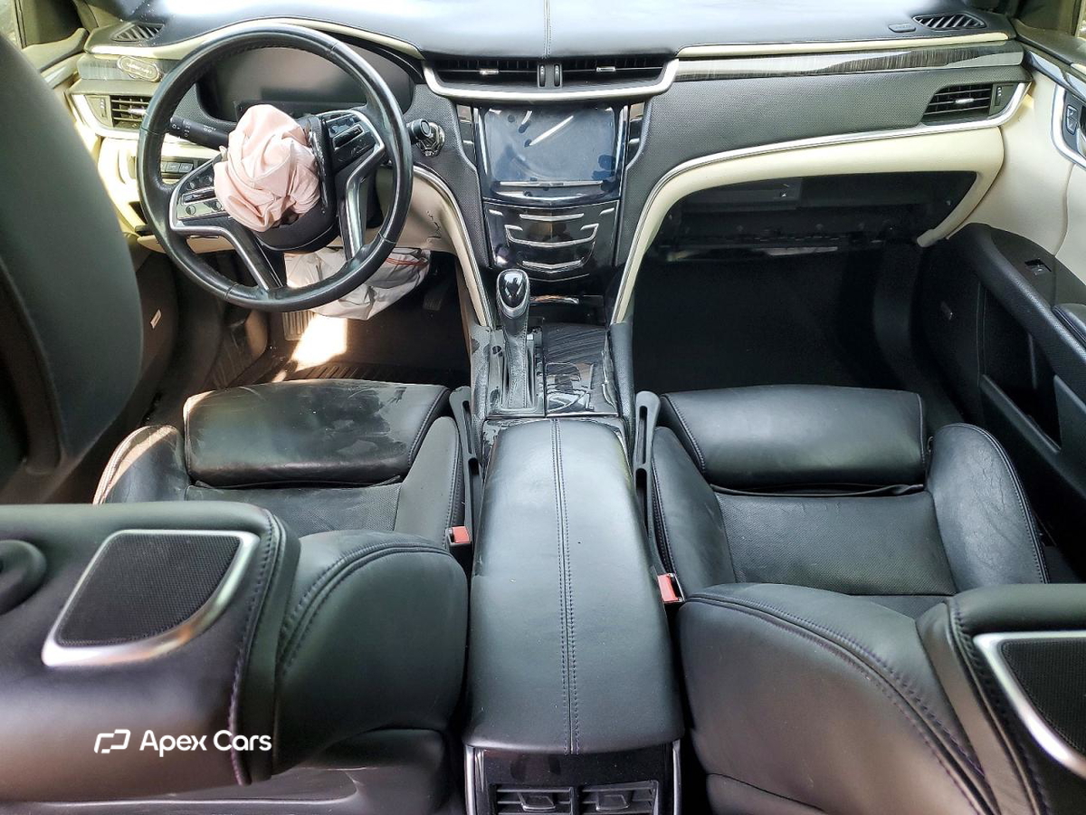 Cadillac XTS 2013