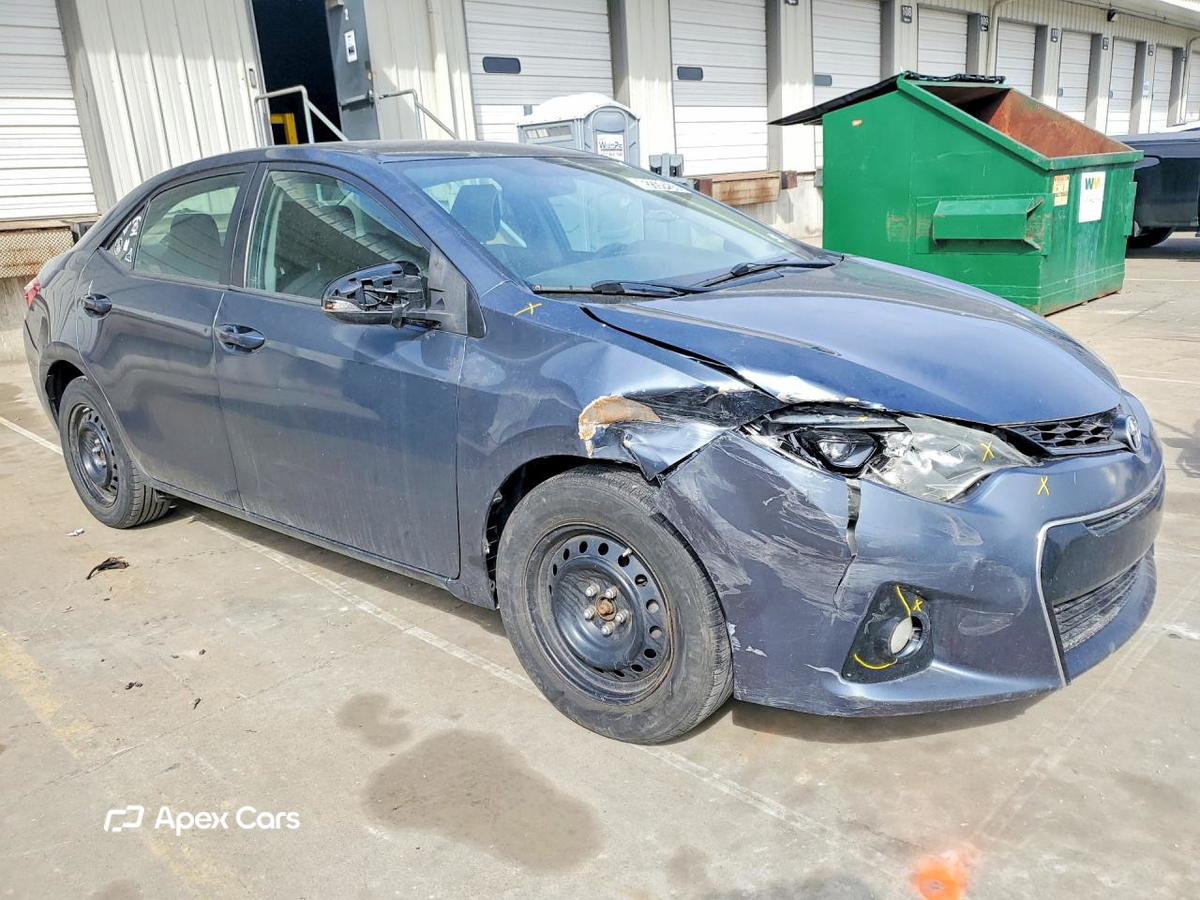Toyota Corolla 2015