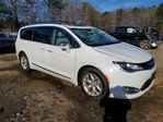 Chrysler Pacifica 2020