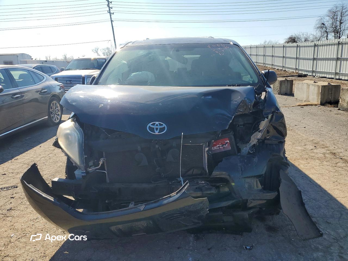 Toyota Sienna 2017