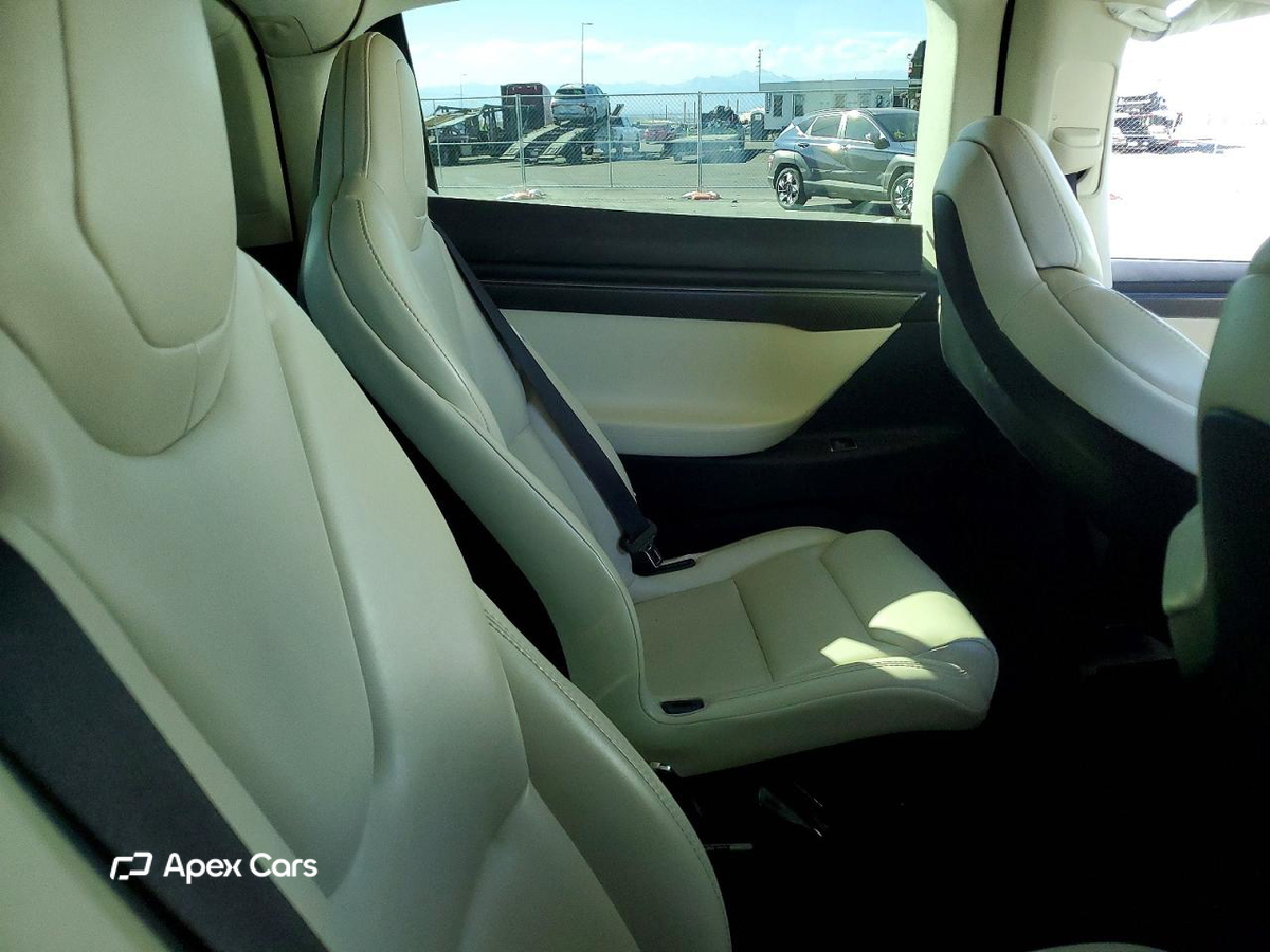 Tesla Model X 2018