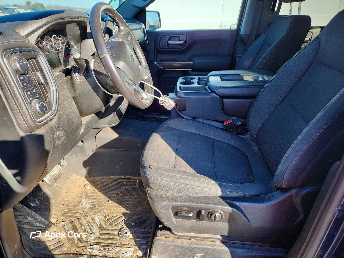 Chevrolet Silverado 2021