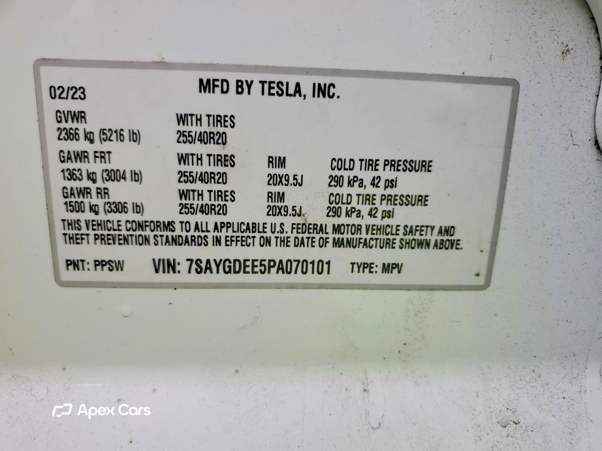 Tesla Model Y 2023