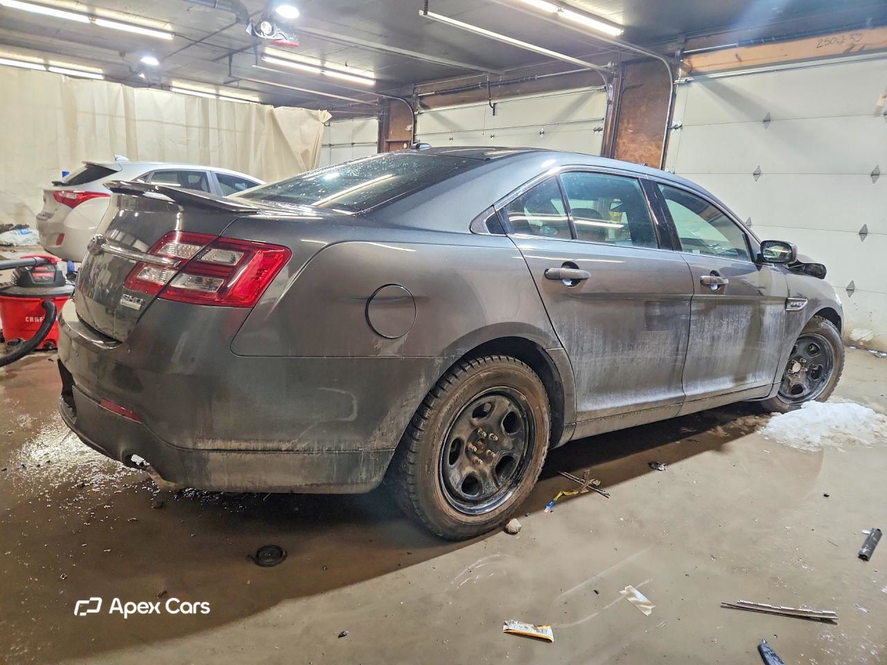 Ford Taurus 2015