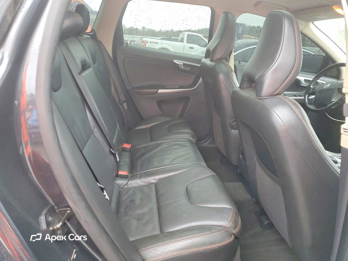 Volvo XC60 2010