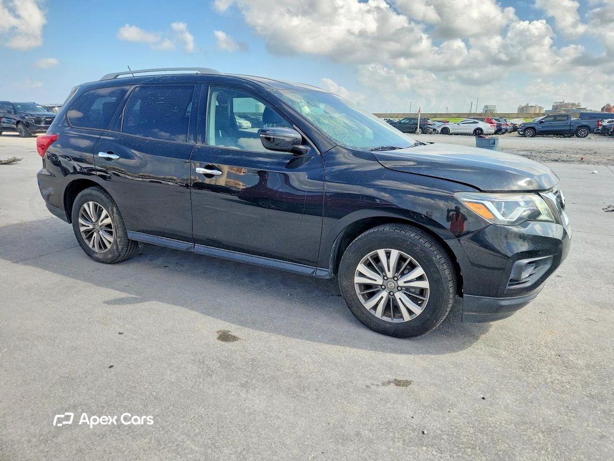 Nissan Pathfinder 2018