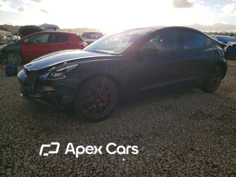 Tesla Model 3 2020 - Image 1 of 13