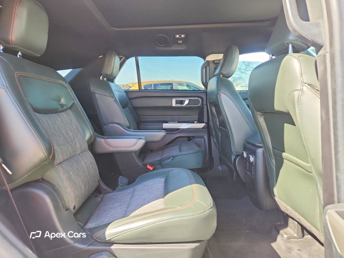 Ford Explorer 2021