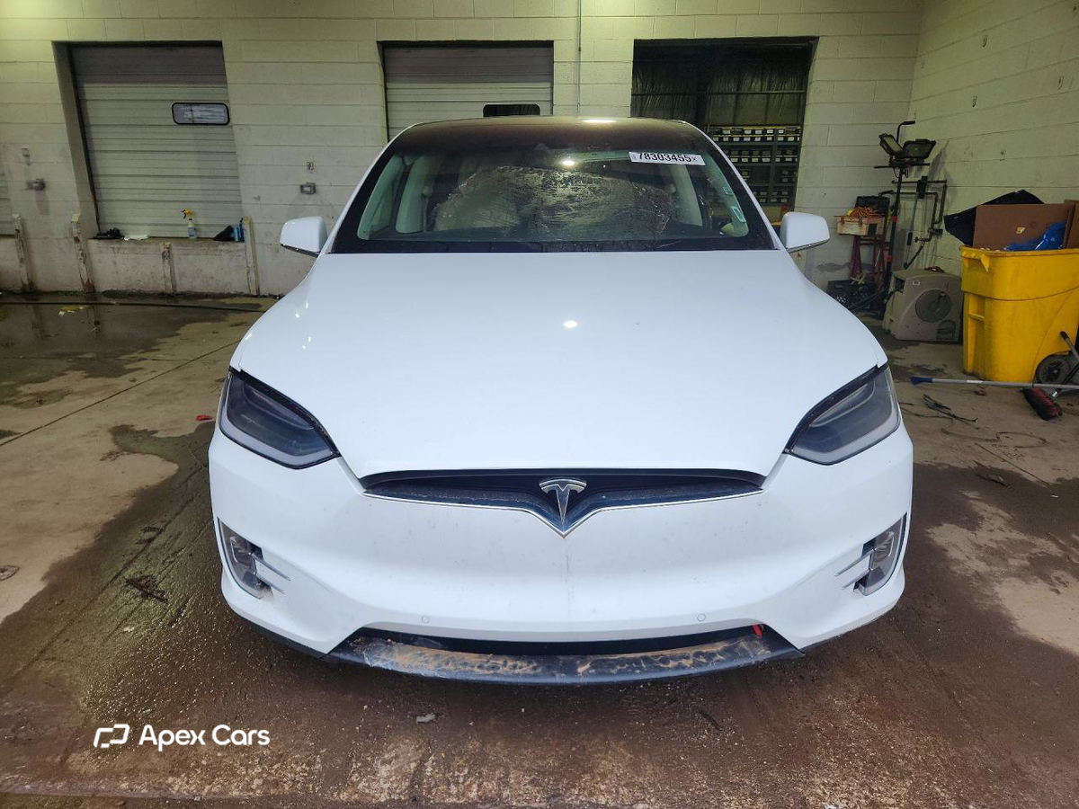 Tesla Model X 2016