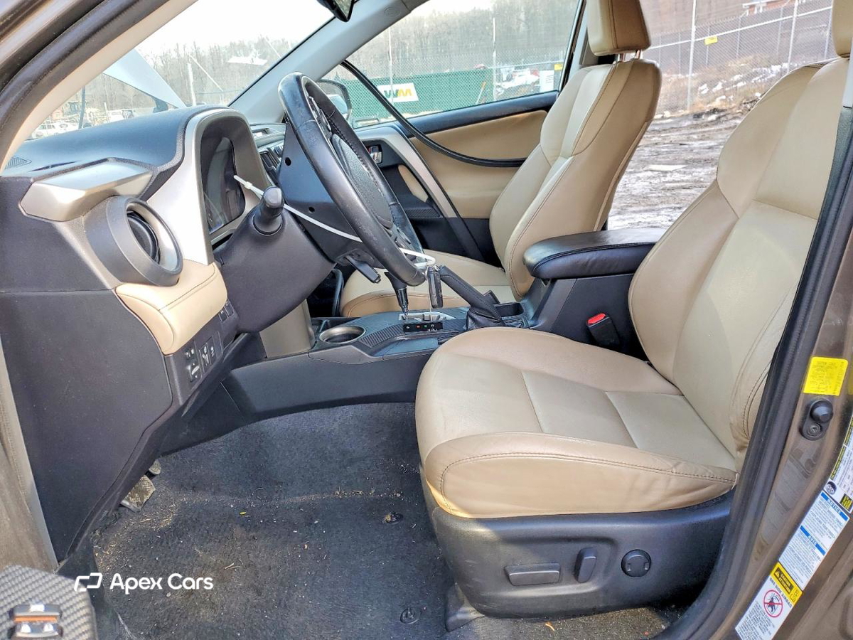 Toyota RAV 4 2015