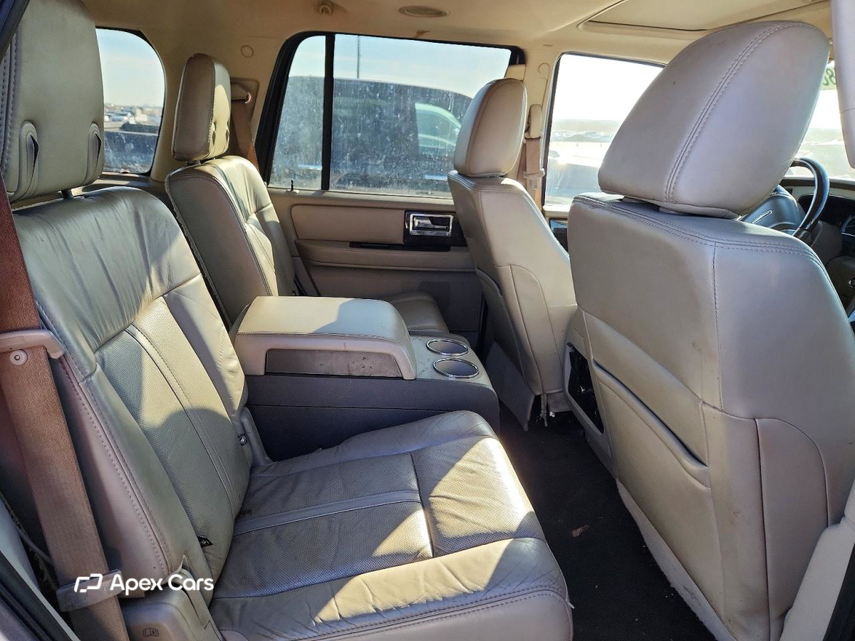 Lincoln Navigator 2015