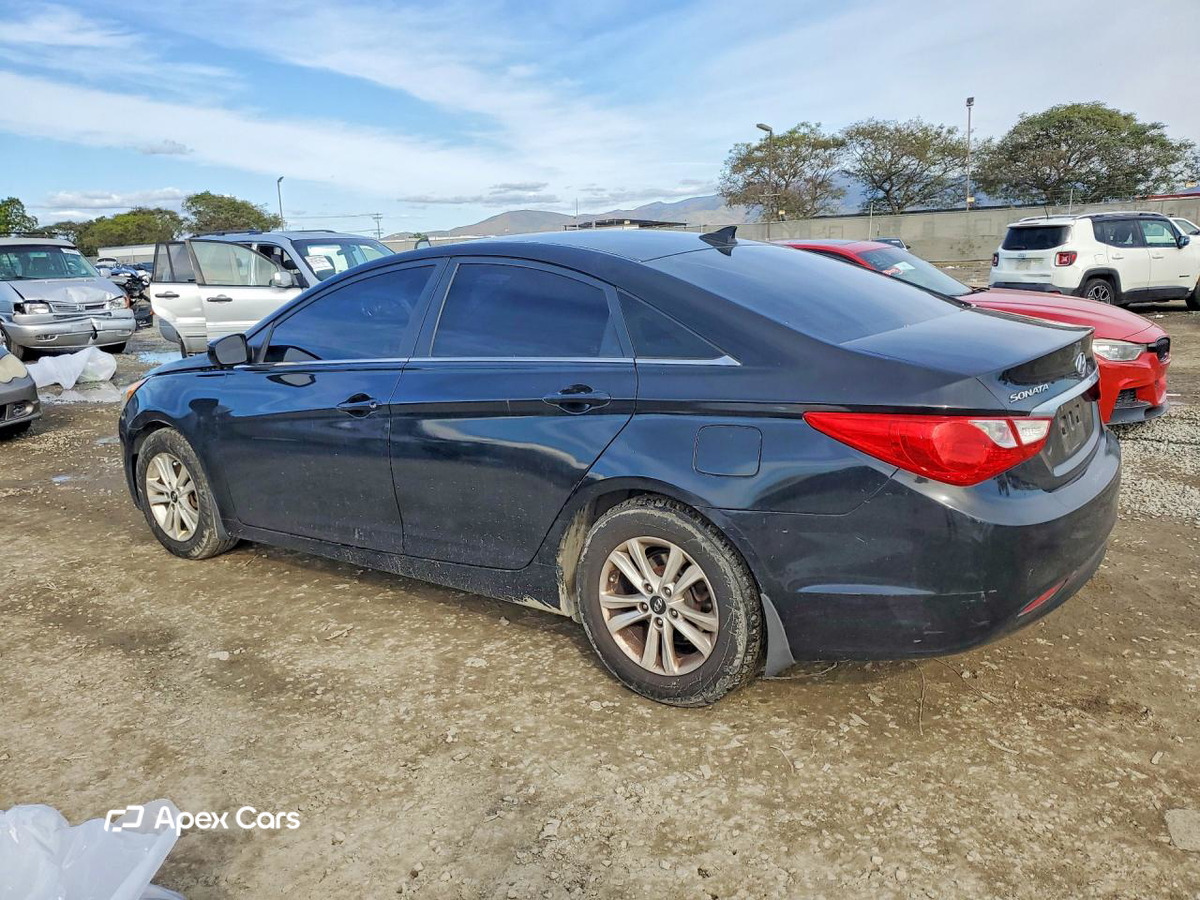Hyundai Sonata 2013