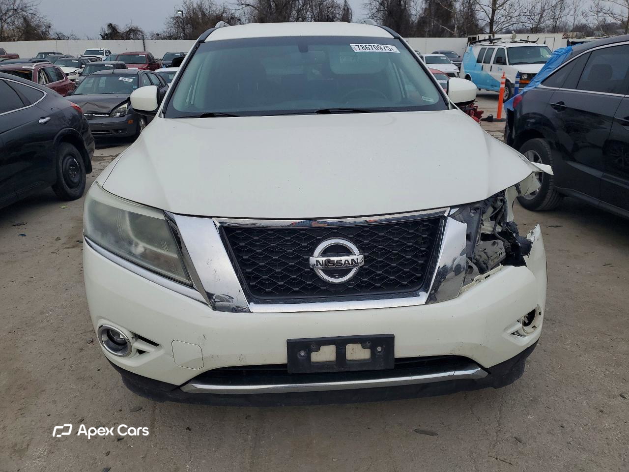 Nissan Pathfinder 2016