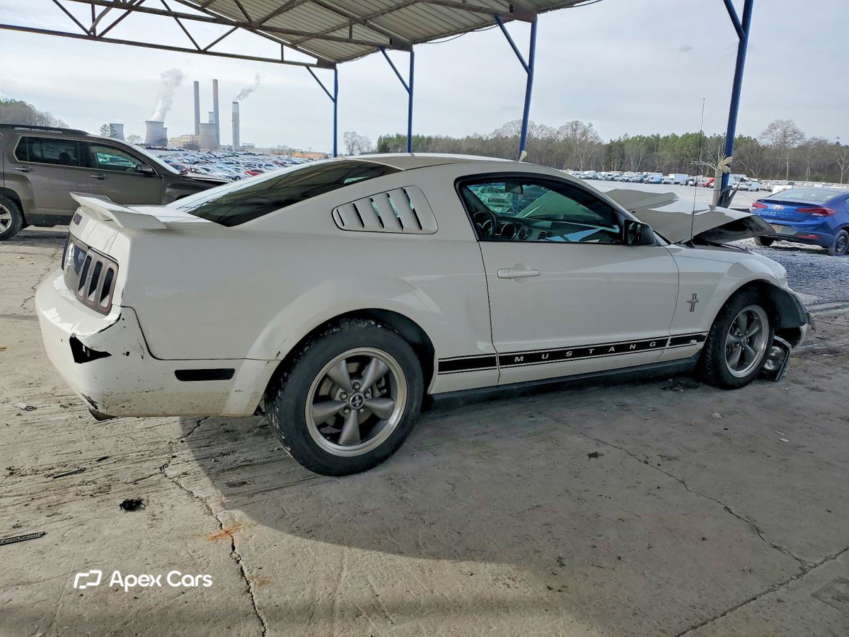Ford Mustang 2006