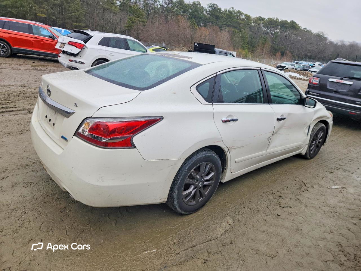 Nissan Altima 2015