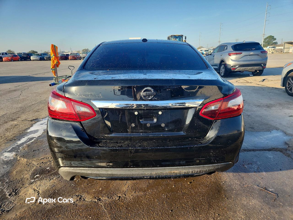 Nissan Altima 2018