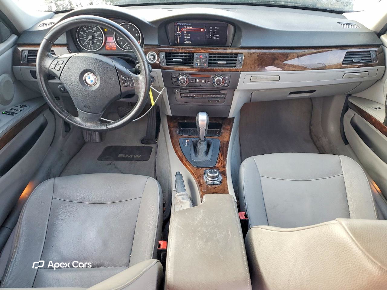 BMW Series 3 2011