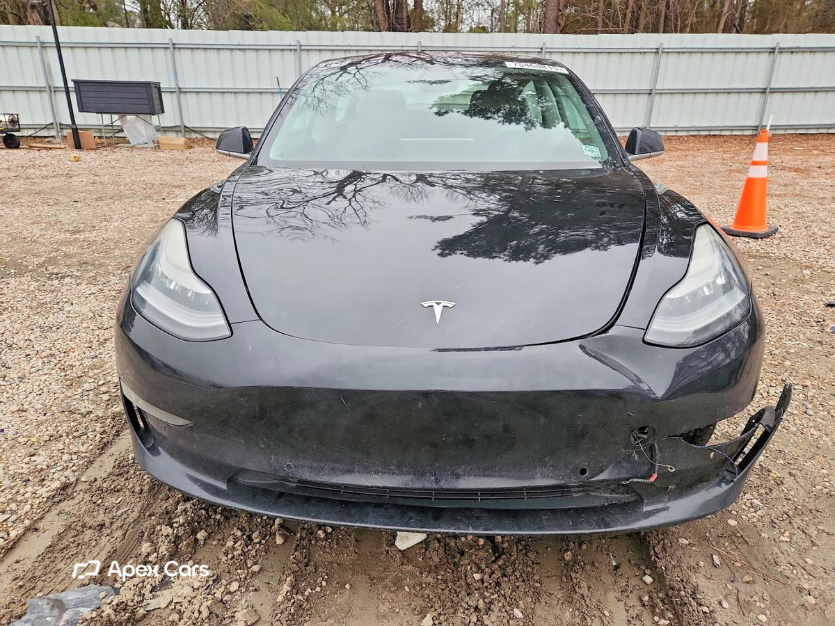 Tesla Model 3 2018