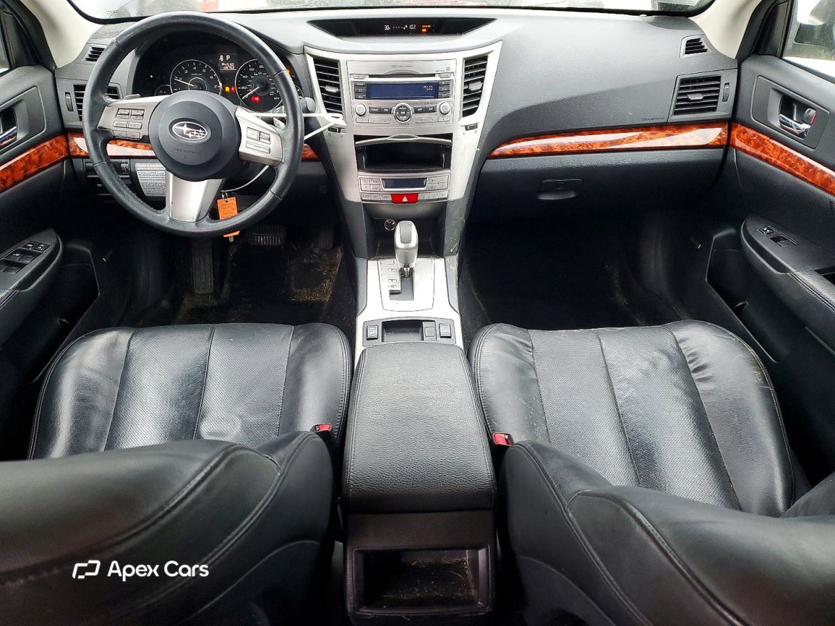 Subaru Outback 2011