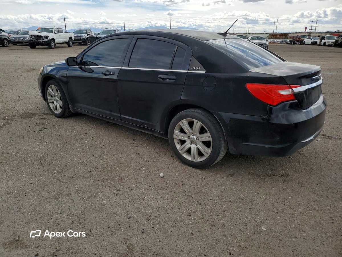 Chrysler 200 2013