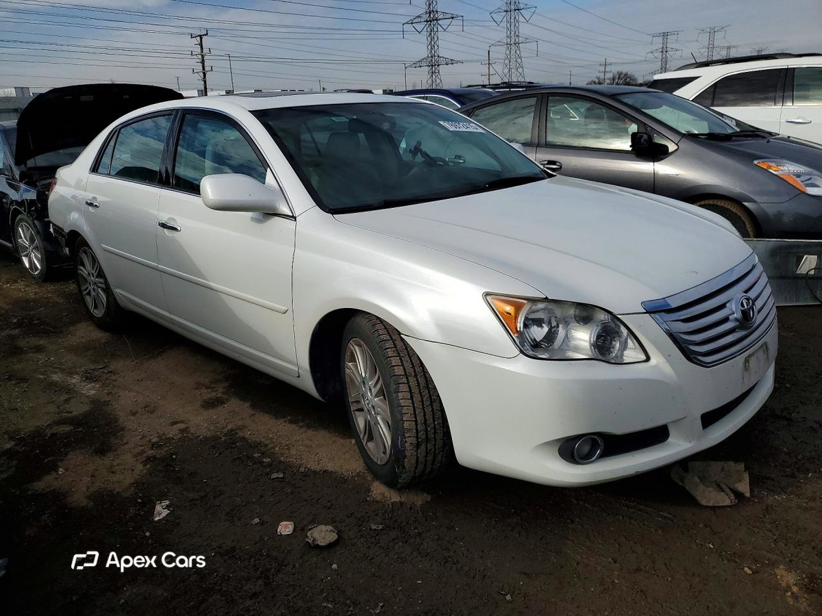 Toyota Avalon 2010