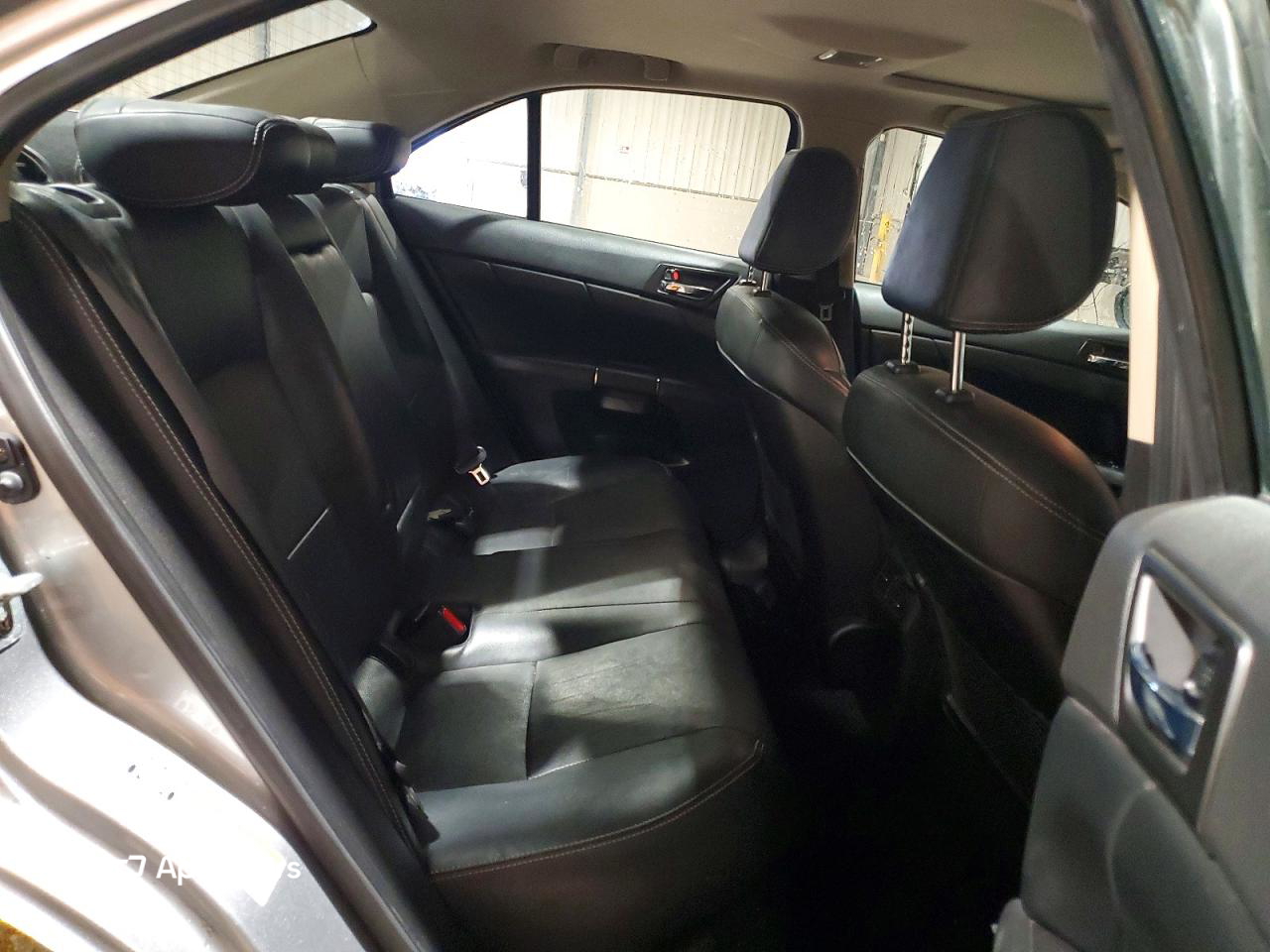 Suzuki Kizashi 2011