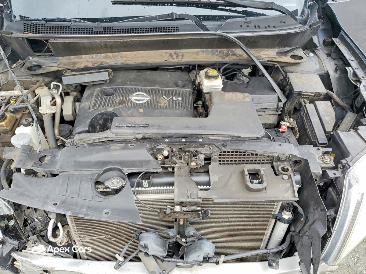Nissan Pathfinder 2014