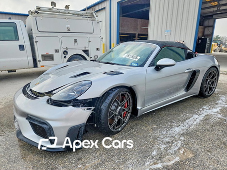 Porsche Boxster 2025 - Image 1 of 15