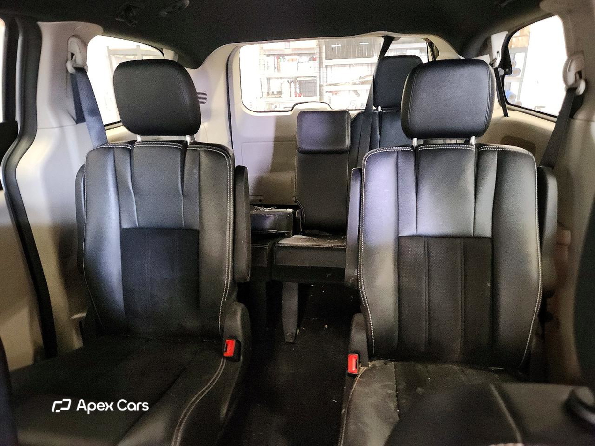 Dodge Caravan 2016