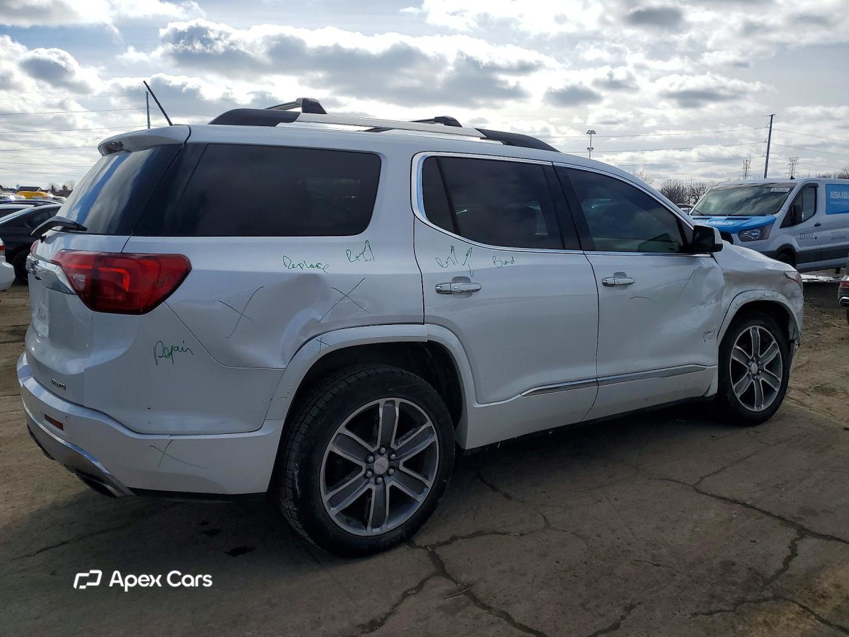 GMC Acadia 2017