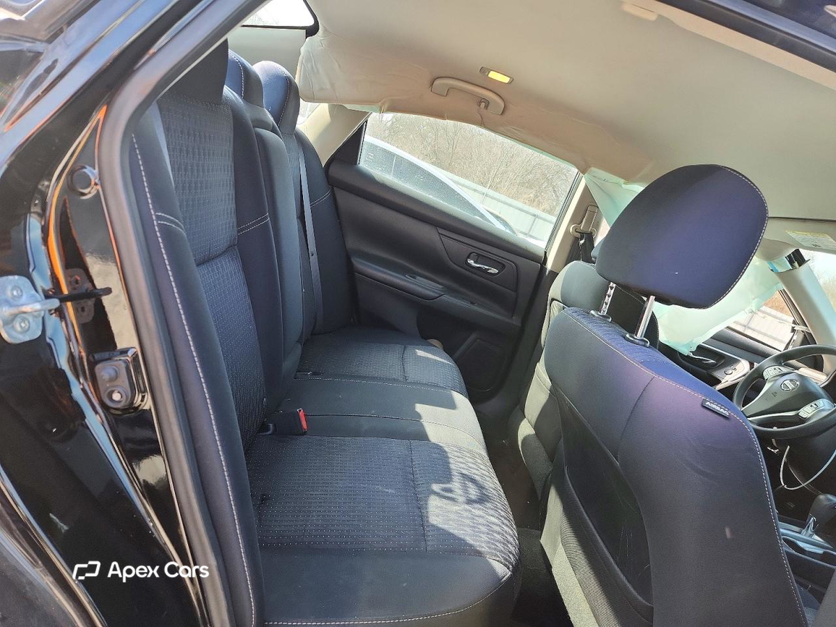 Nissan Altima 2016