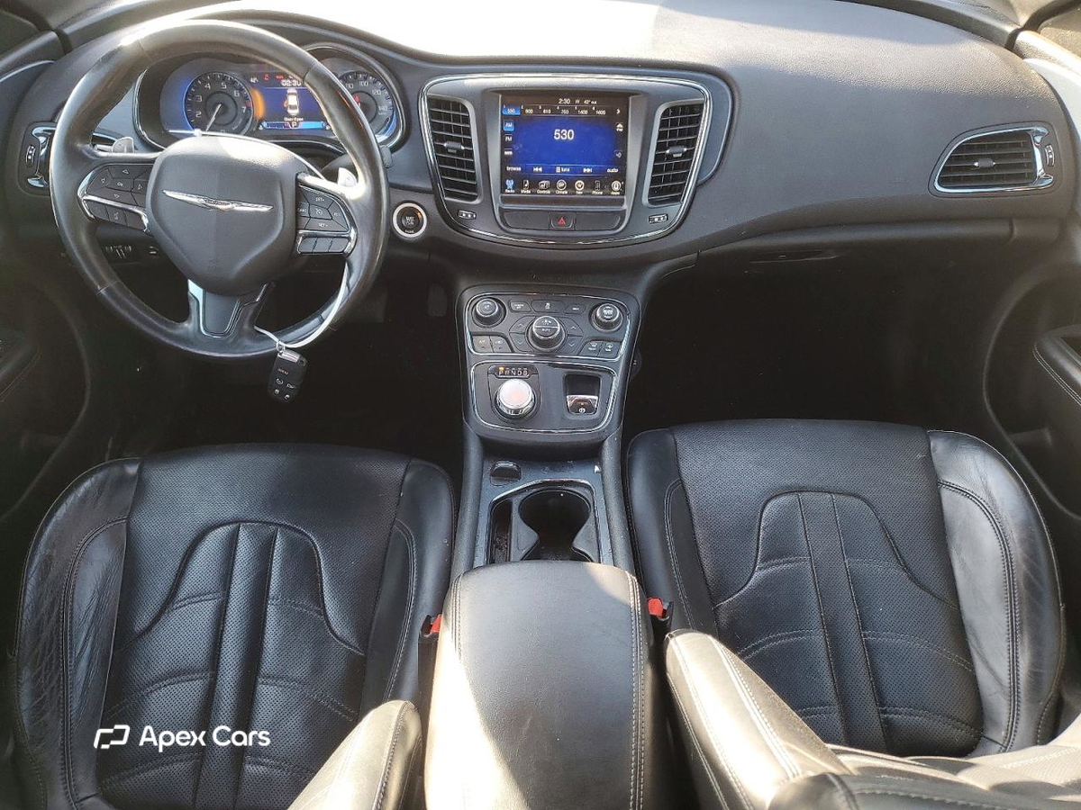 Chrysler 200 2015
