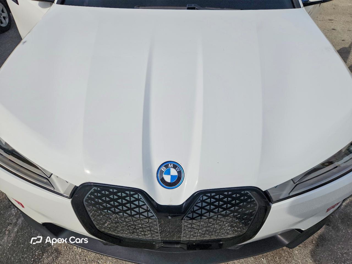 BMW iX 2024