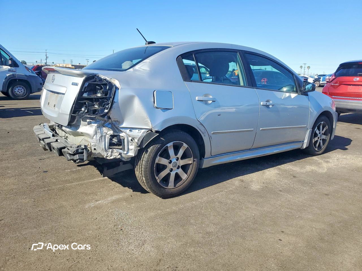 Nissan Sentra 2012