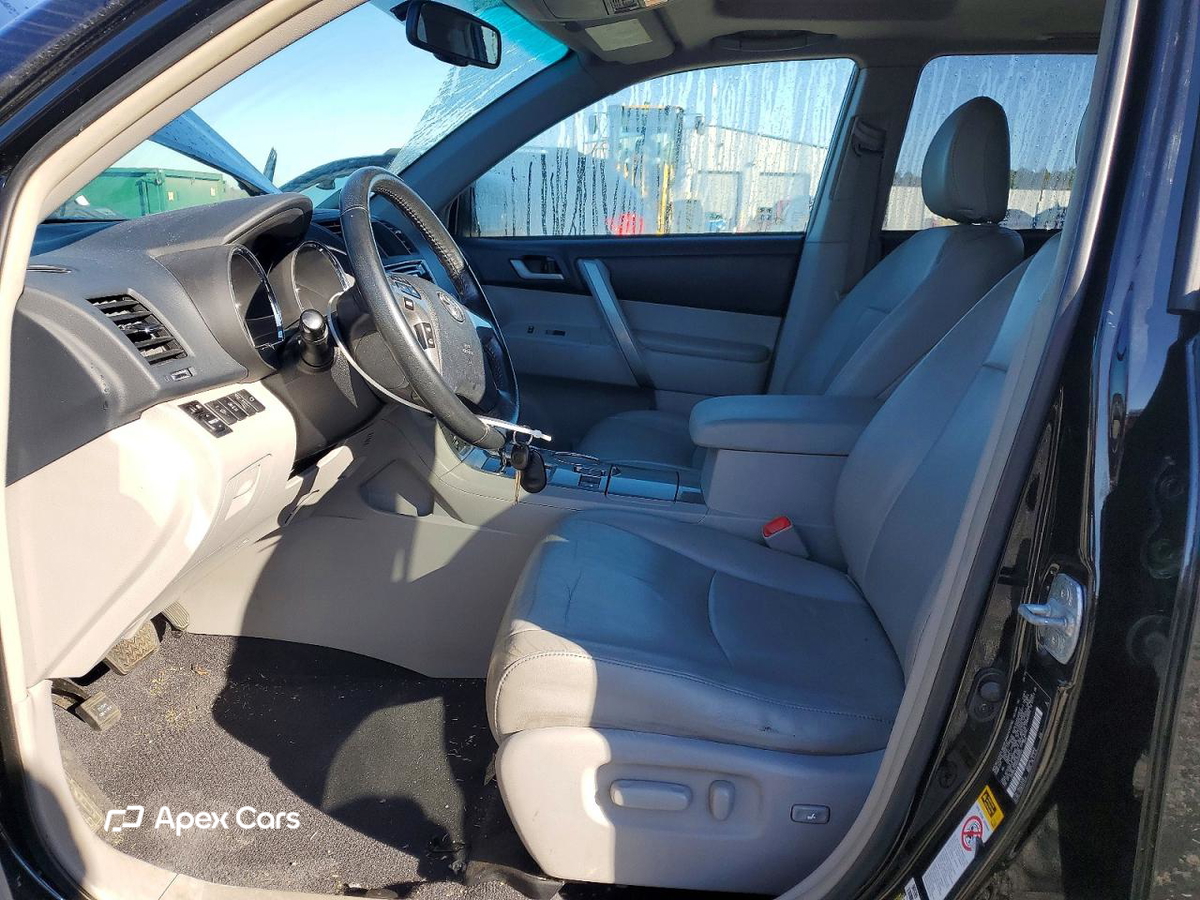 Toyota Highlander 2013