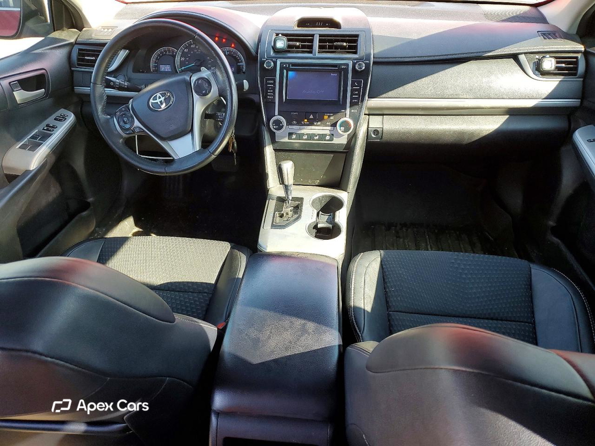 Toyota Camry 2012