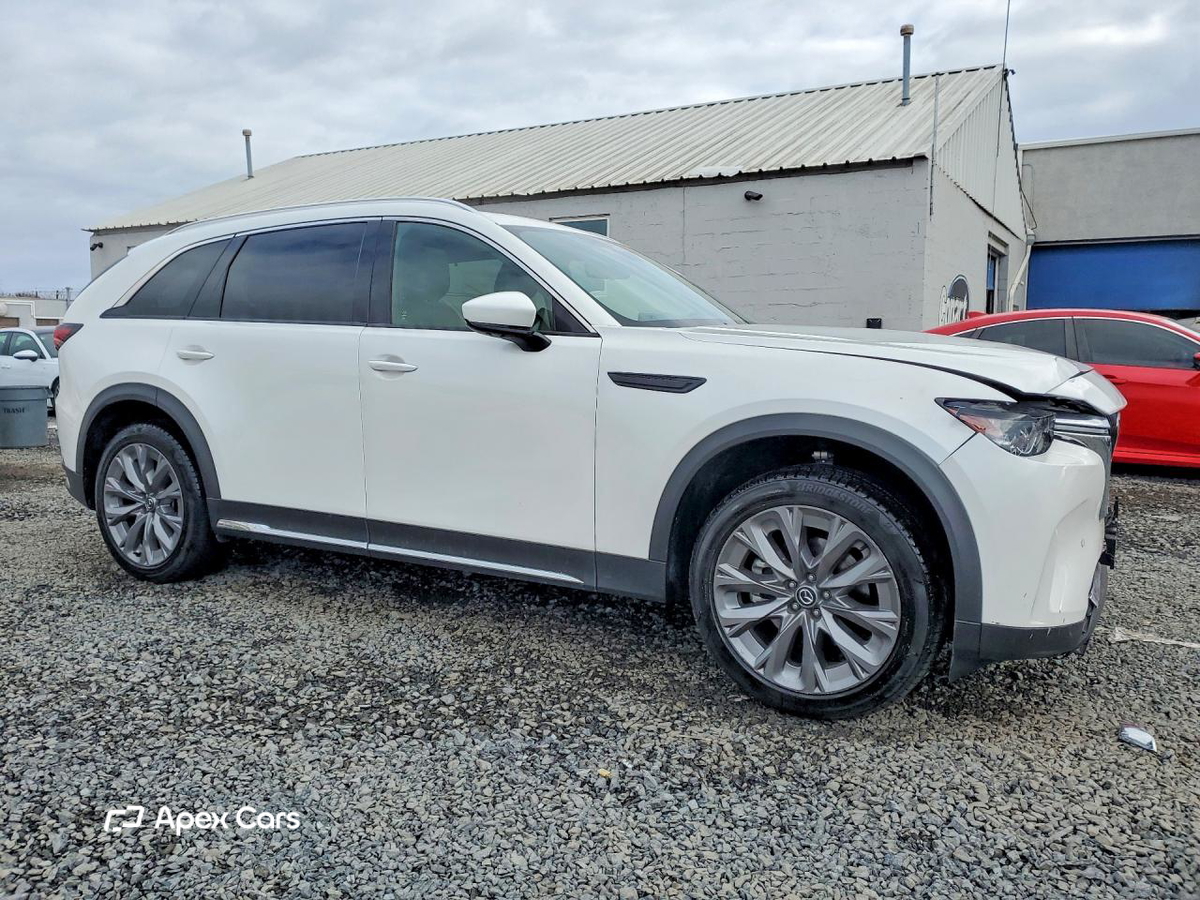Mazda CX-90 2024