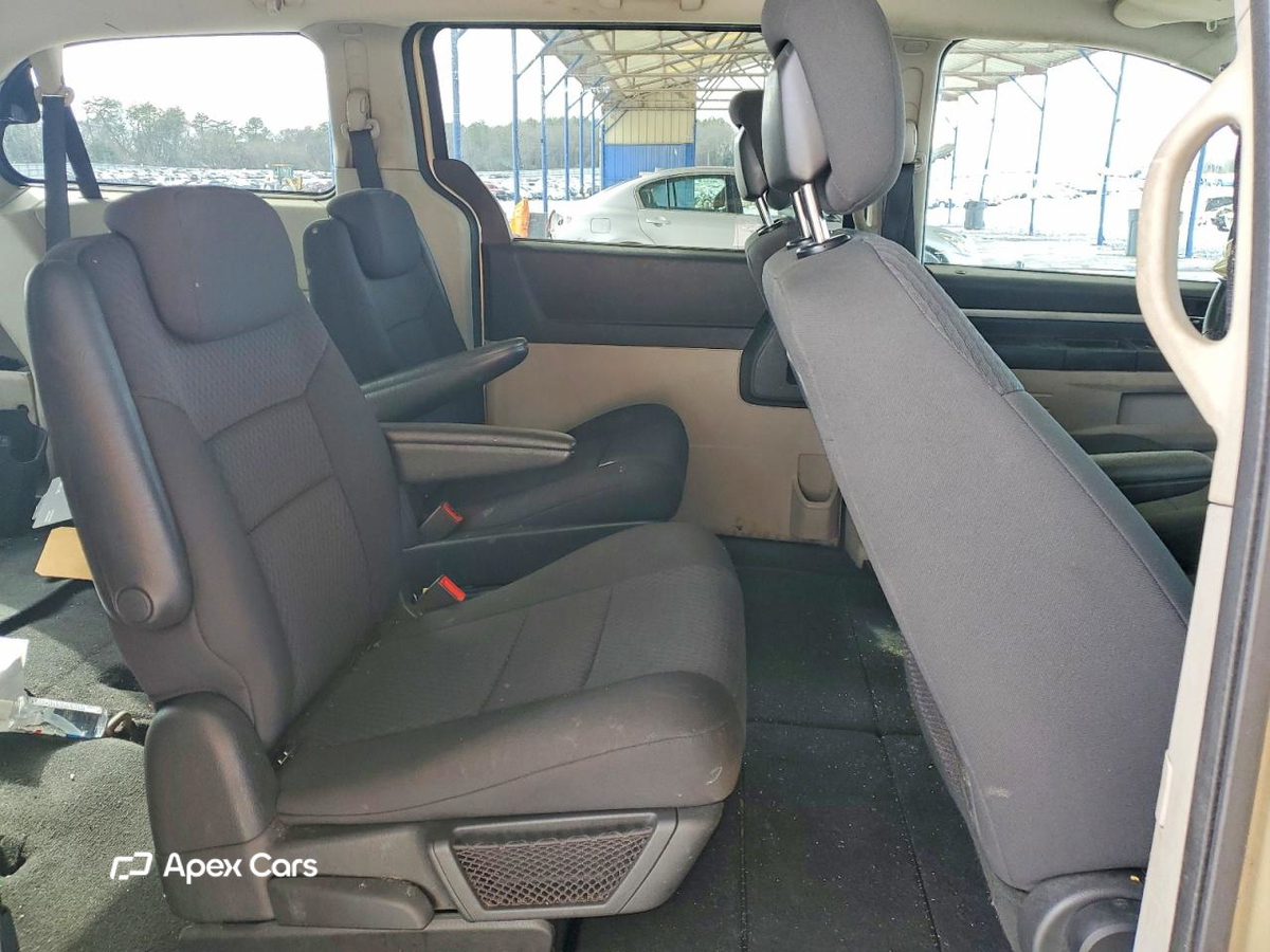 Dodge Caravan 2010