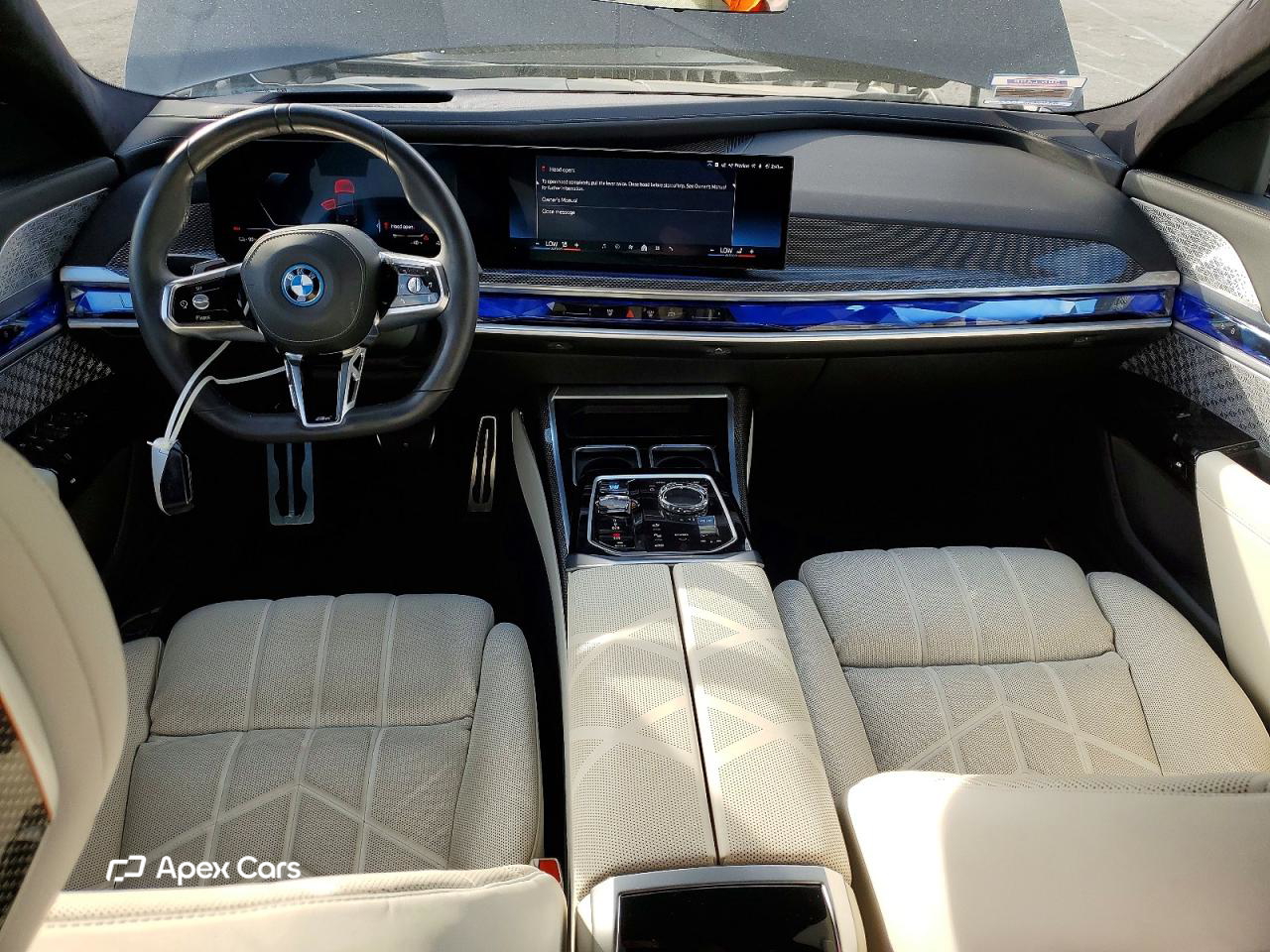 BMW i7 2024