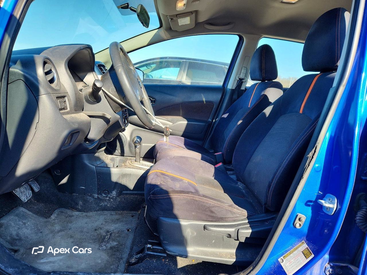 Nissan Versa 2016