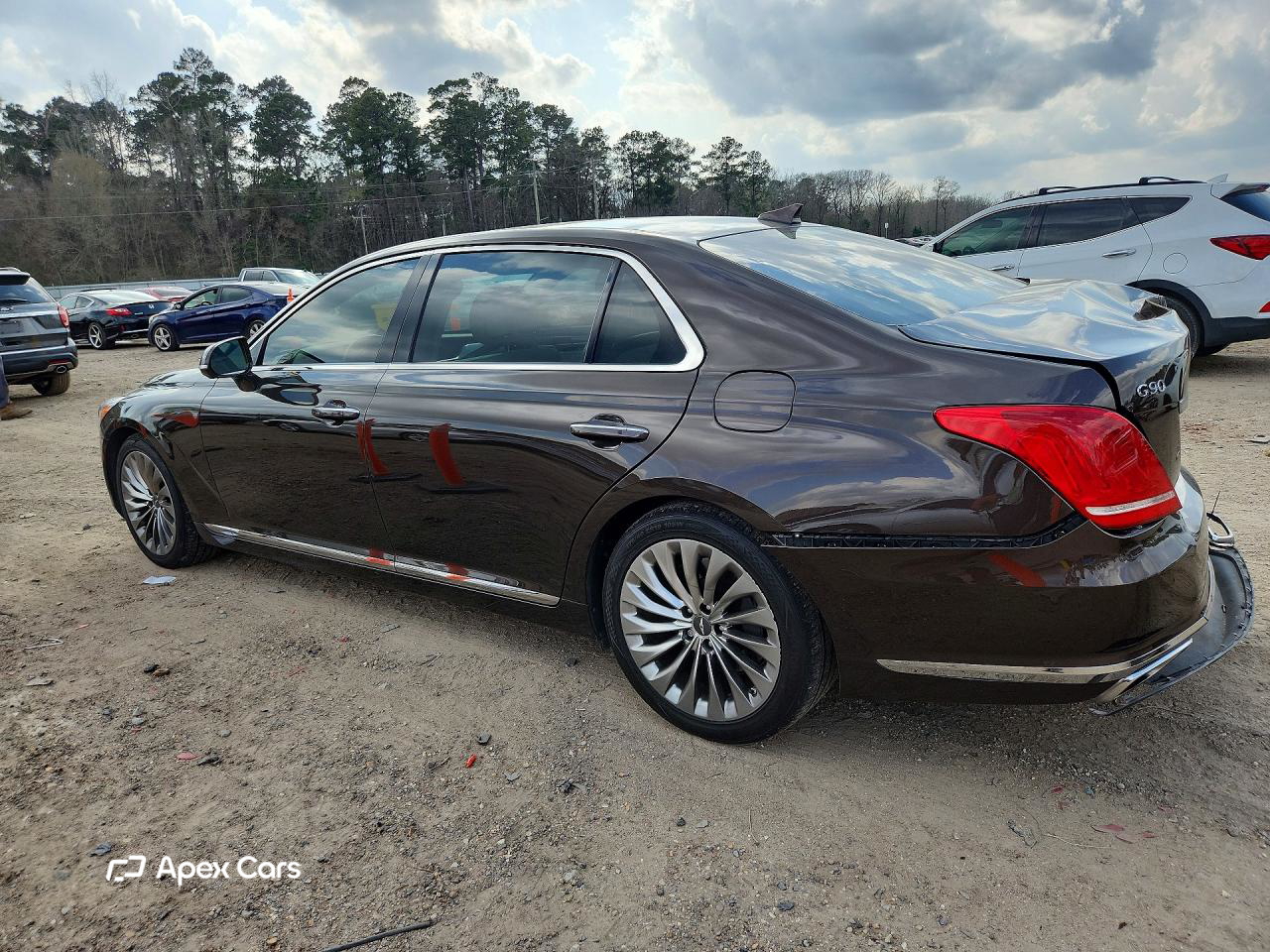 Genesis G90 2017
