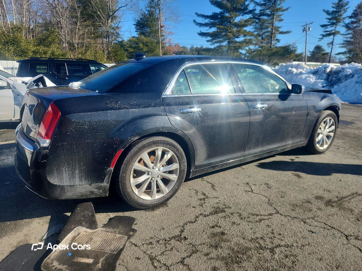 Chrysler 300 2016