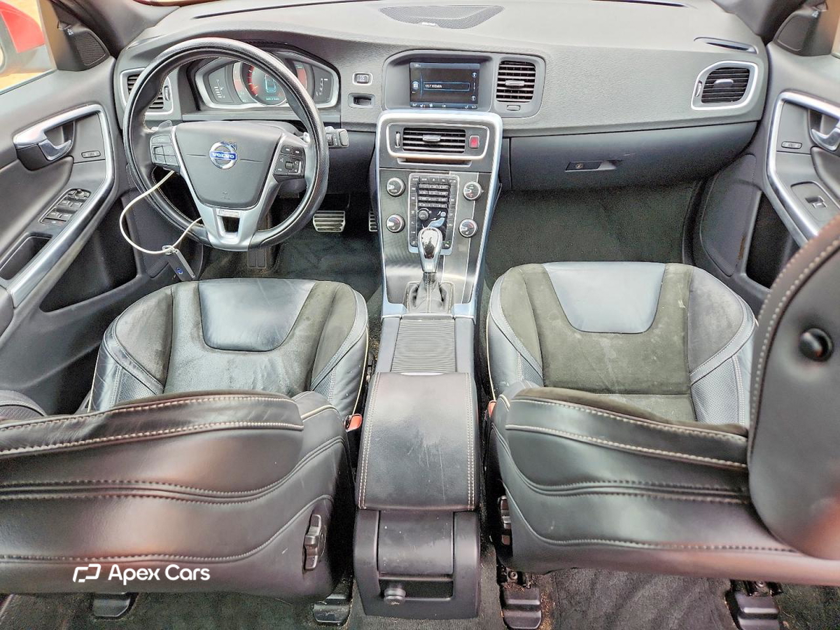 Volvo S60 2015