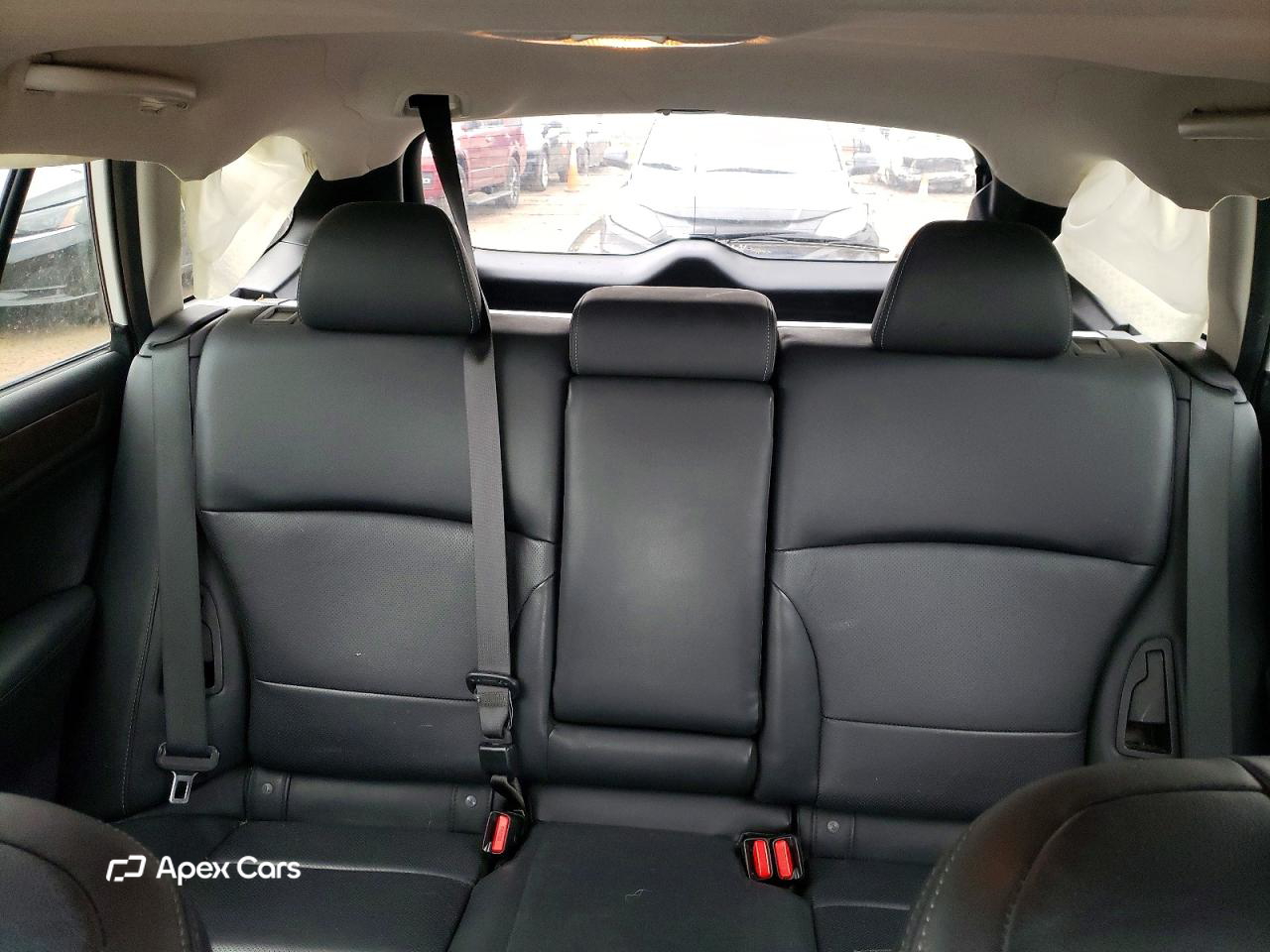 Subaru Outback 2015
