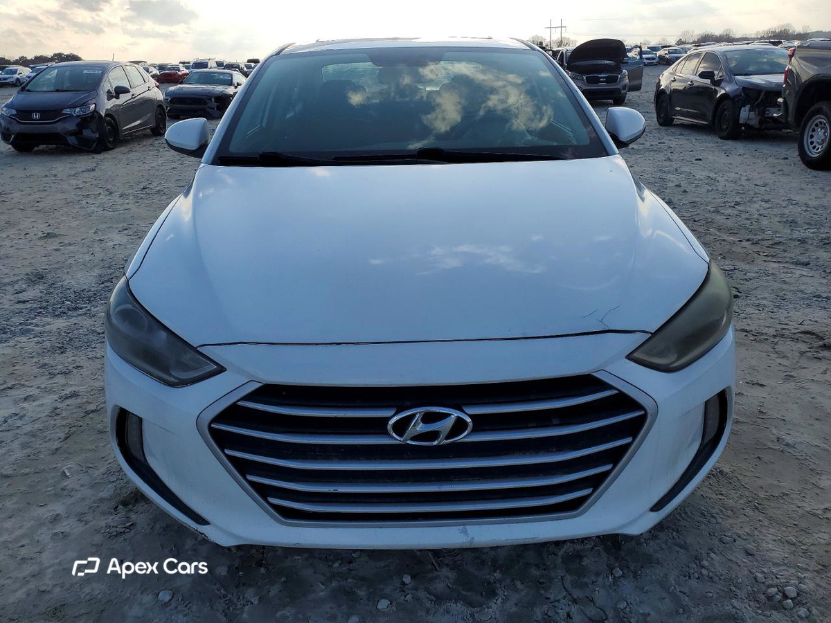 Hyundai Elantra 2018